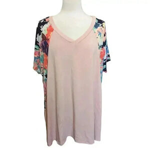 Lily Pad Pink V-Neck Blouse with Floral Sleeves Size 2XL